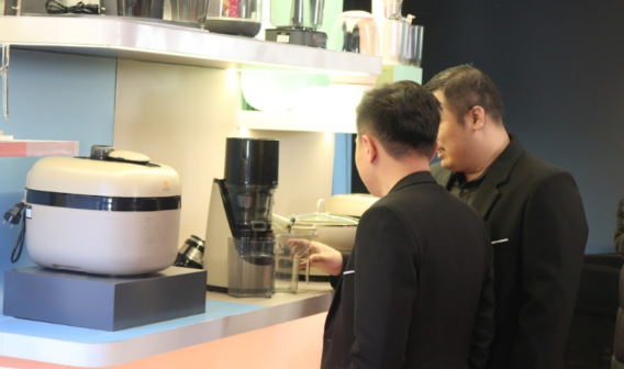 Hình ảnh Hawonkoo ký kết đối tác toàn diện với Bếp Hoàng Cương Hình ảnh Hawonkoo ký kết đối tác toàn diện với Bếp Hoàng Cương